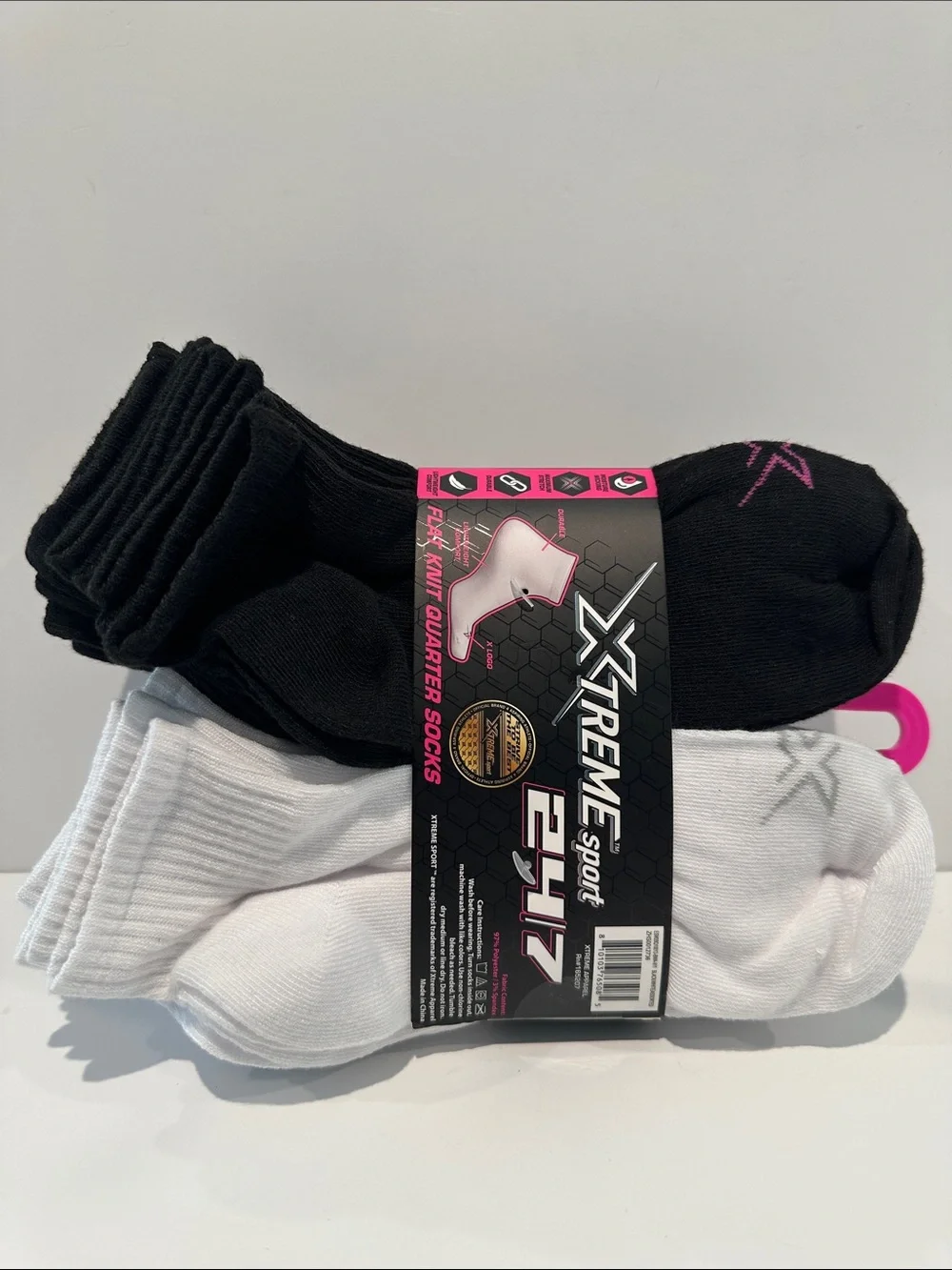NWT Xtreme Sport 20 Pack Ladies 24/7 Flat Knit Quarter Socks Size 9-11/Shoe 5-11